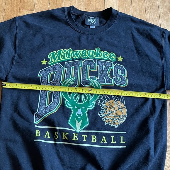‘47 Milwaukee Bucks Crewneck Sweater. Large. Black. NBA - Picture 5 of 5